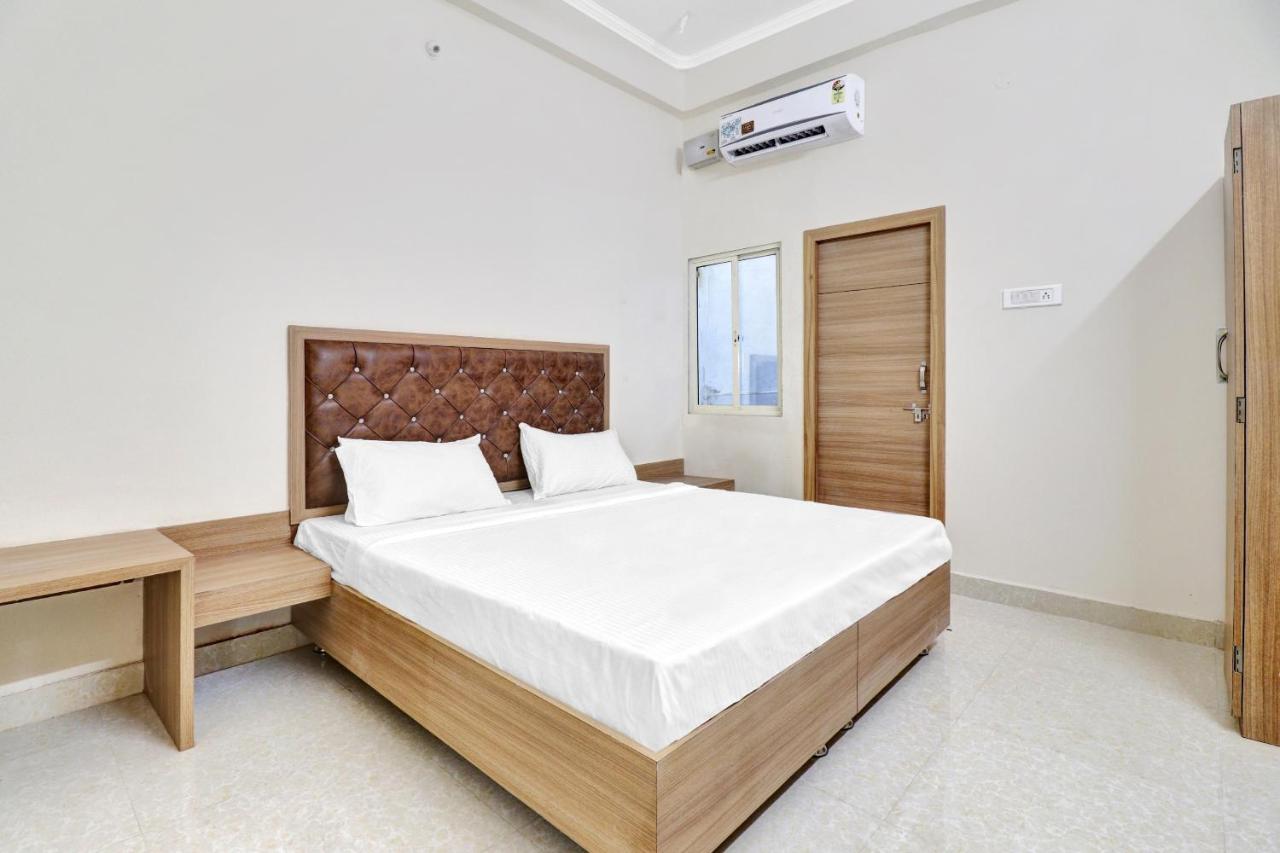 Collection O Pearl Inn Guest House Gwalior Esterno foto